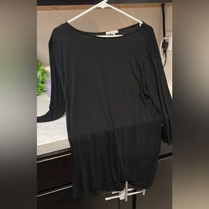 Black medium maternity top